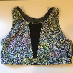 NWT Victoria’s Secret VSX Sports Bra